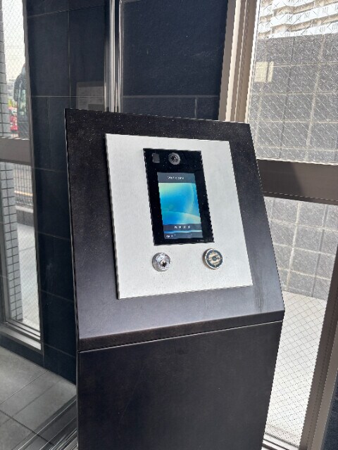 物件外観写真2　(オートロック)