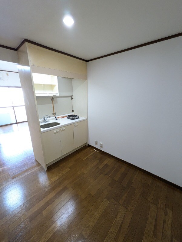 物件内観写真5　(別号室)