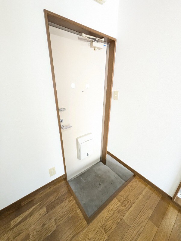 物件内観写真8　(別号室)