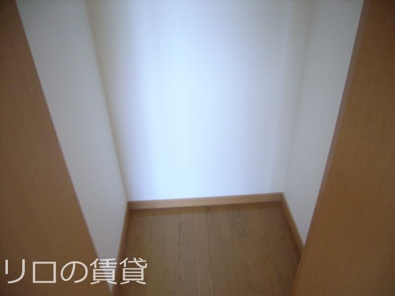 物件内観写真4　(別号室)