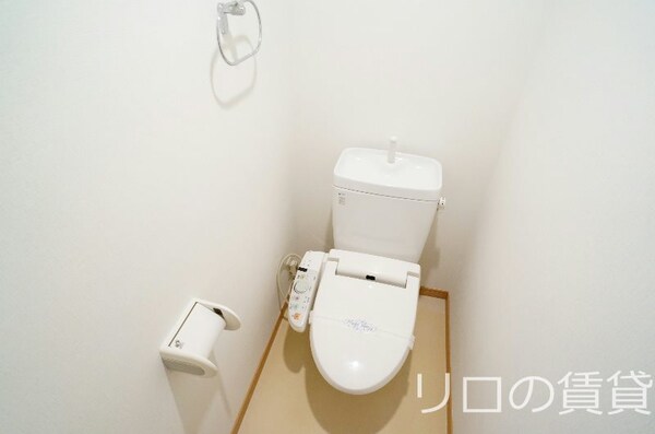 トイレ(別号室)