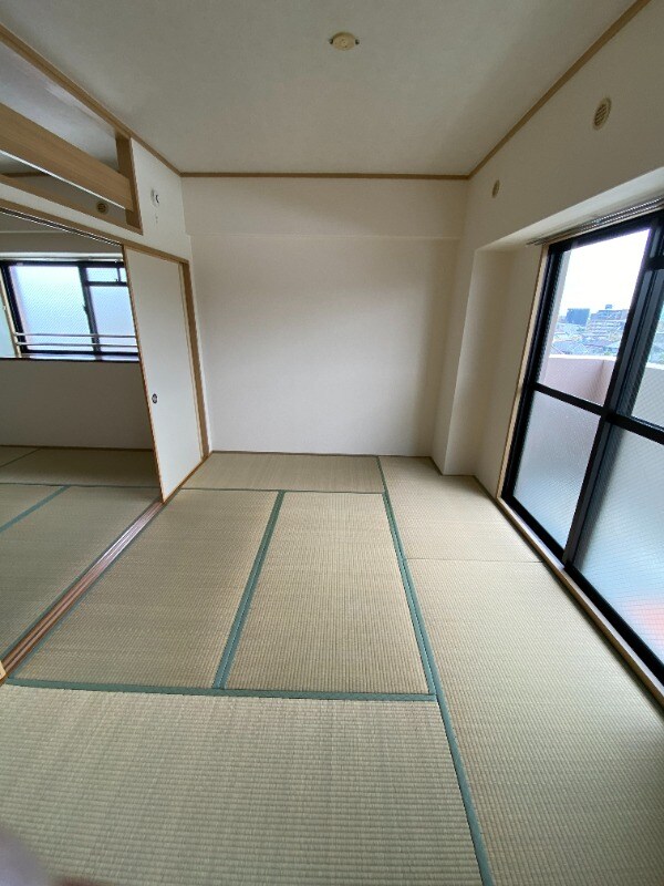 物件内観写真11　(別号室)