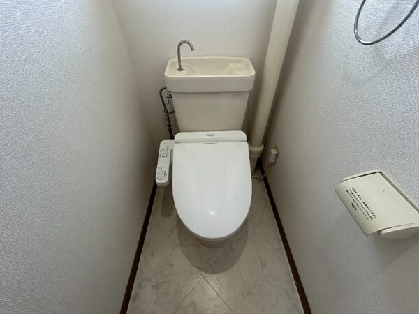 トイレ(同型仕様)