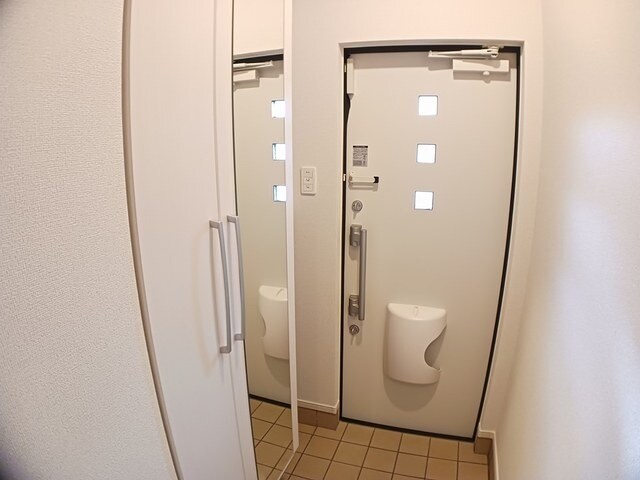 物件内観写真2　(類似物件写真)