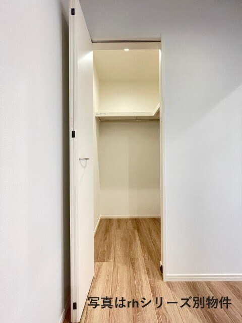 物件内観写真8　(同型イメージ)