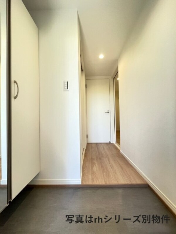 玄関(同型イメージ)