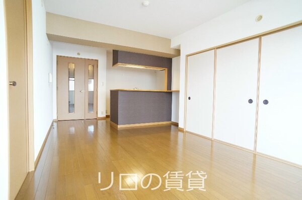 居室・リビング(別号室イメージ)