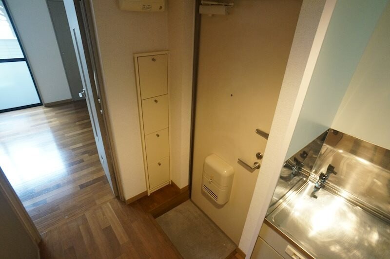 物件内観写真2　(同型タイプ)