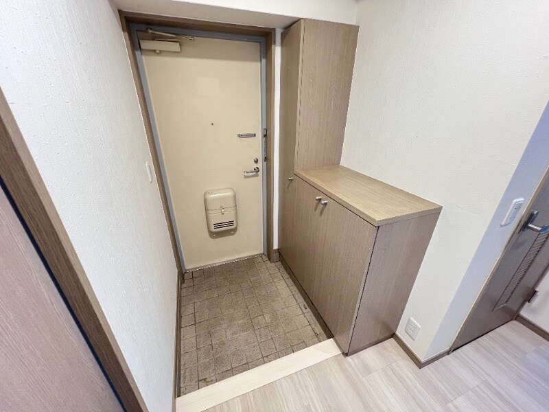 物件内観写真2　(805号室　写真)