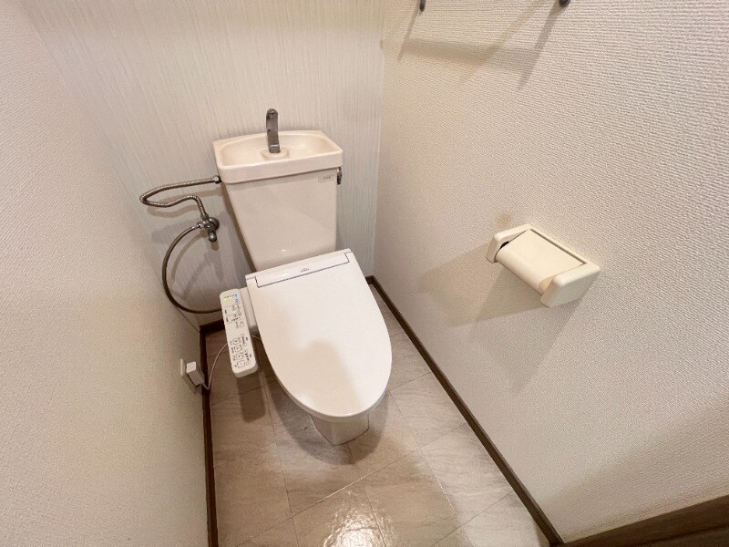 物件内観写真12　(805号室　写真)