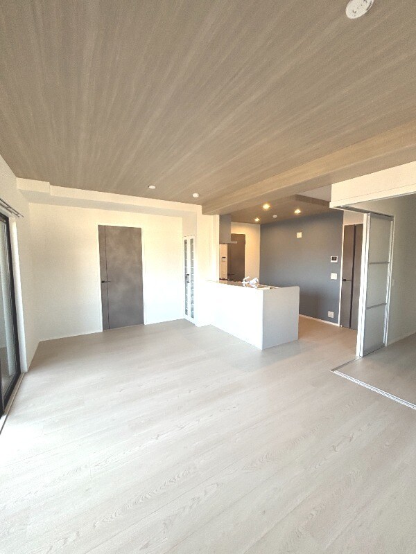 物件内観写真3　(別号室)