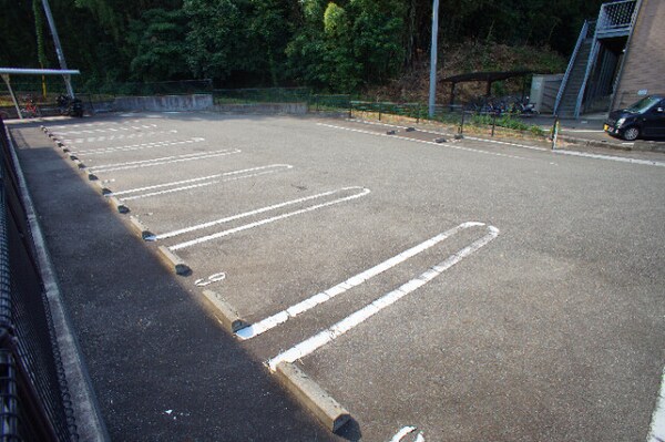 駐車場(駐車場)
