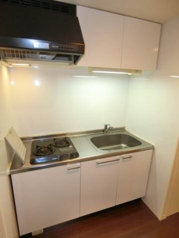 物件内観写真2　(別号室)