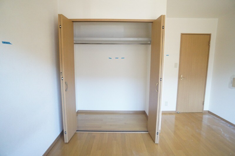 物件内観写真3　(同型タイプ)