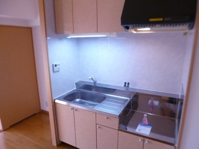 物件内観写真2　(別号室)