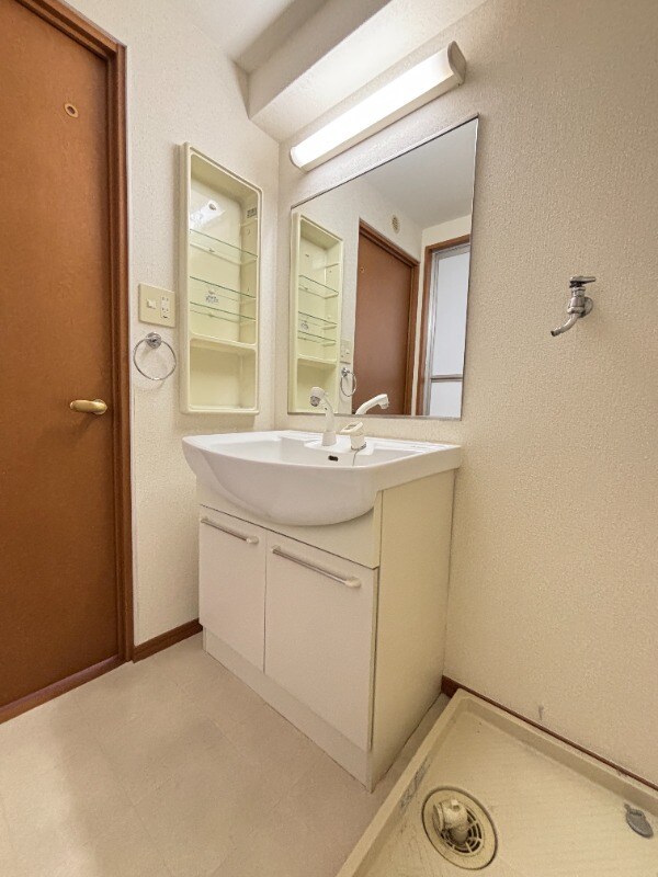 物件内観写真11　(301号室　写真)