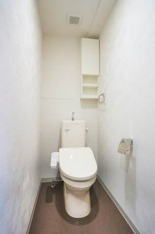 物件内観写真4　(同型タイプ)