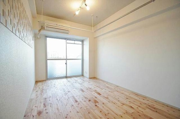 居室・リビング(別号室)