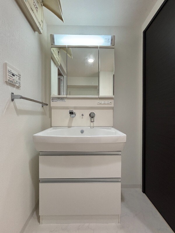 物件内観写真6　(別号室)