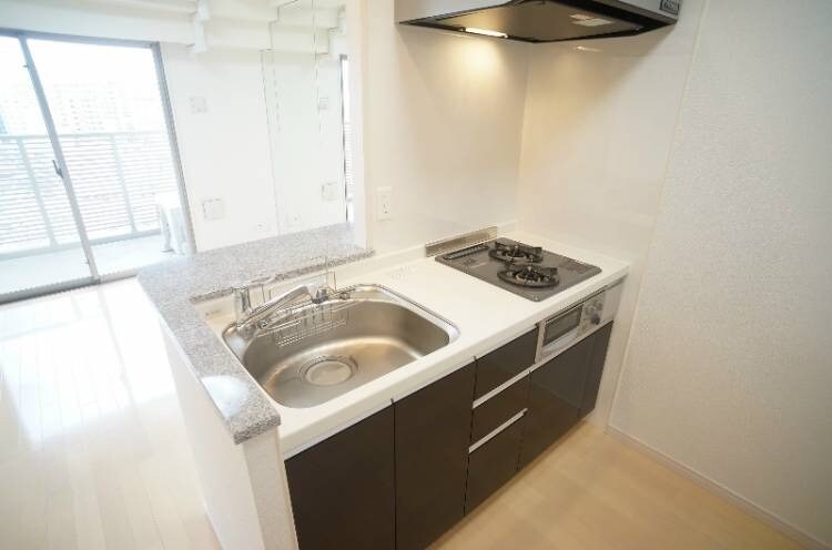 物件内観写真2　(別号室)