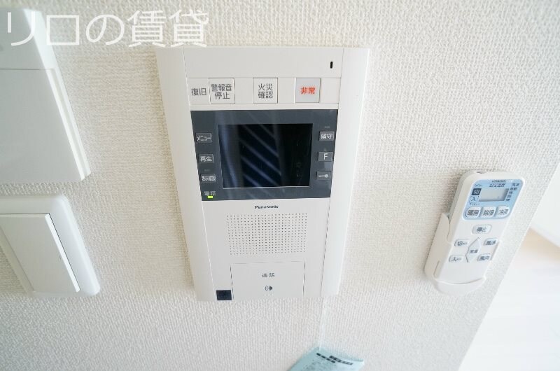 物件内観写真13　(テレビモニターホン)