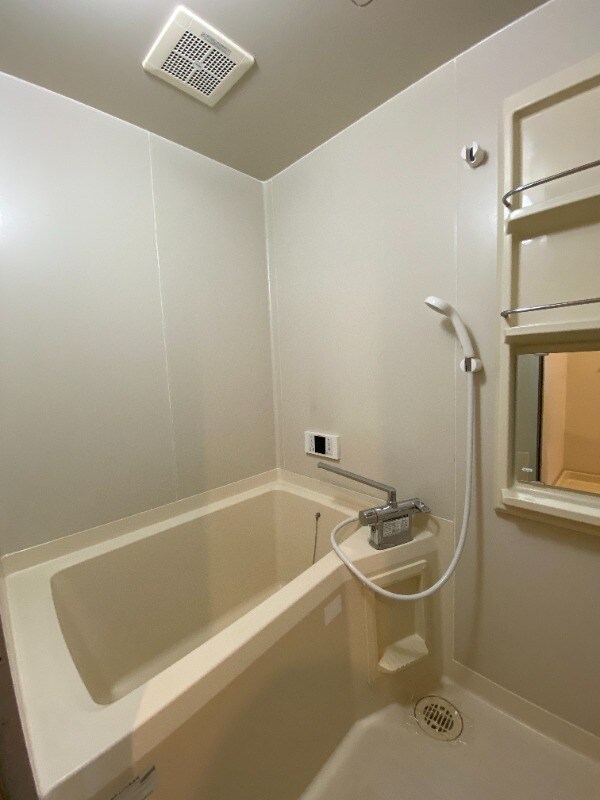 物件内観写真6　(同型イメージ)