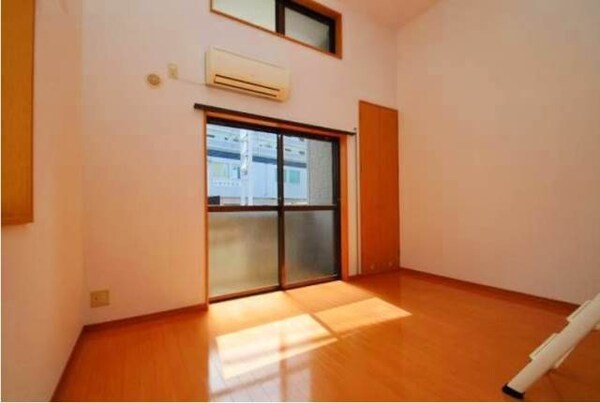 居室・リビング(同型イメージ)