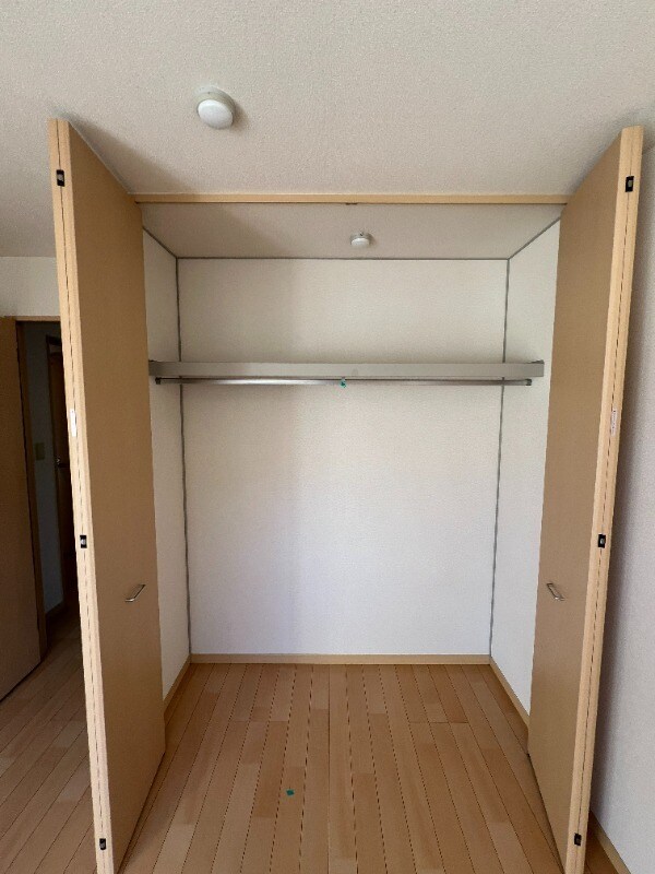 物件内観写真8　(※同型タイプ)