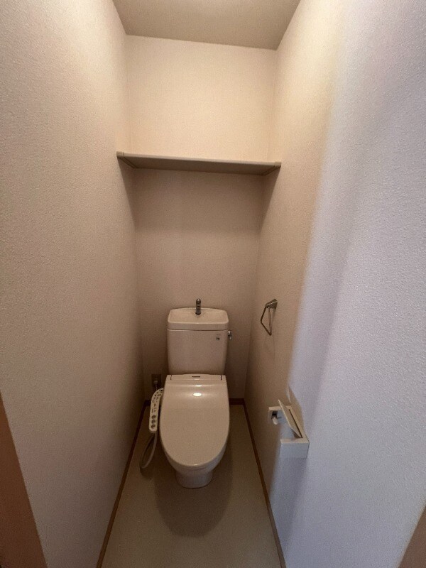 物件内観写真10　(※同型タイプ)