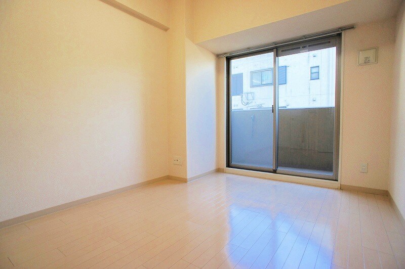 物件内観写真3　(別号室)