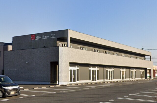 物件外観写真1　(外観)