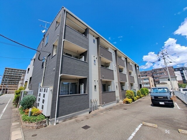 物件外観写真1　(外観)