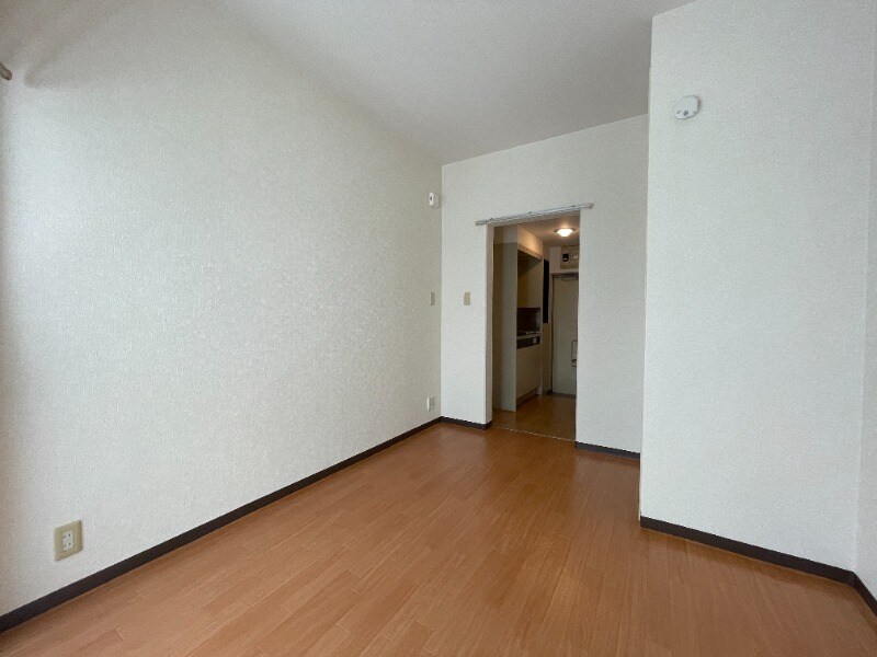 物件内観写真9　(別号室)