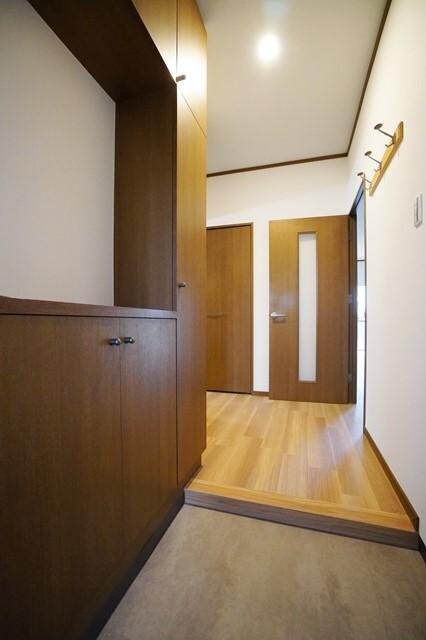 物件内観写真2　(別号室)