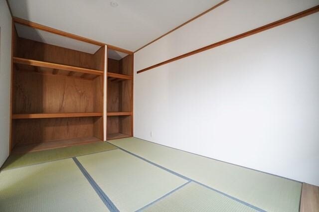 物件内観写真5　(別号室)