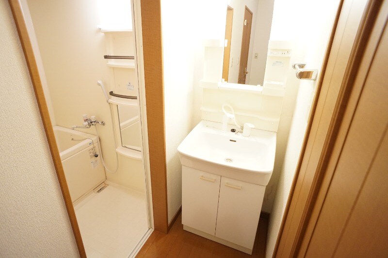 物件内観写真9　(別号室)