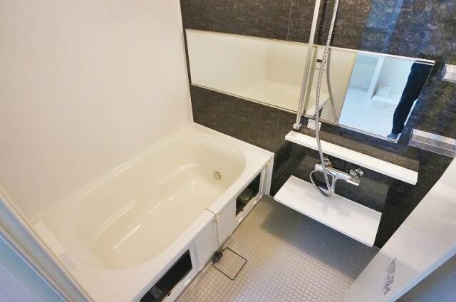 物件内観写真6　(※別号室写真)