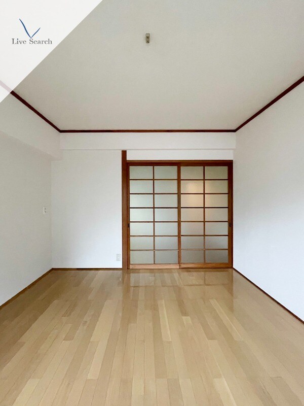 物件内観写真5　(同型イメージ)