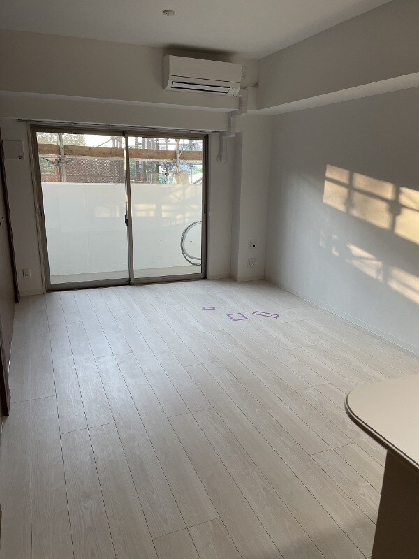 物件内観写真3　(同型タイプ)