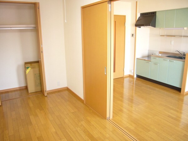 収納(別号室)