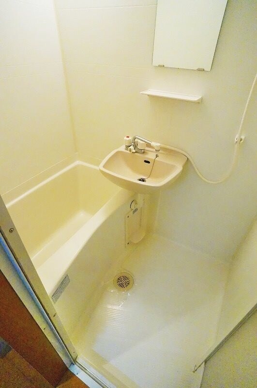 物件内観写真6　(同型タイプ)