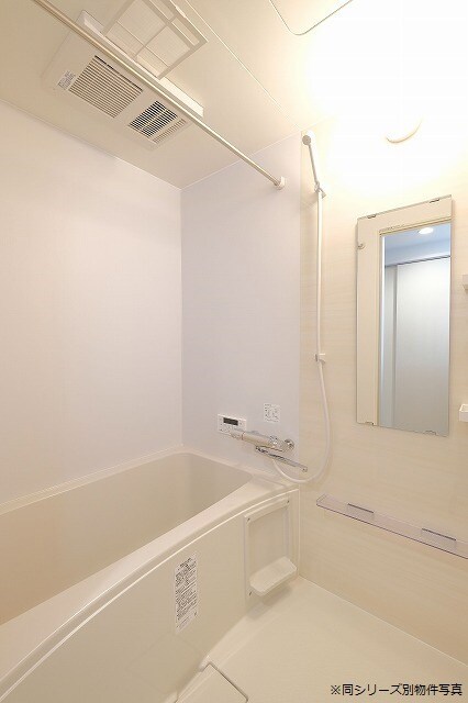 物件内観写真6　(同型イメージ)