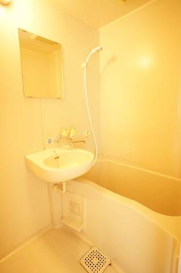 バス／シャワールーム等(別号室)