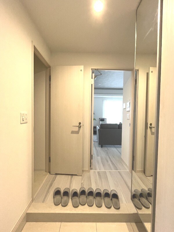 物件内観写真2　(別号室)