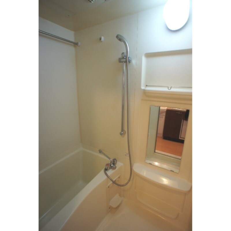 物件内観写真9　(別号室)