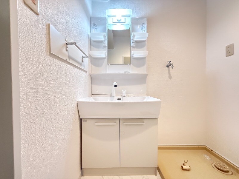 物件内観写真10　(別号室)