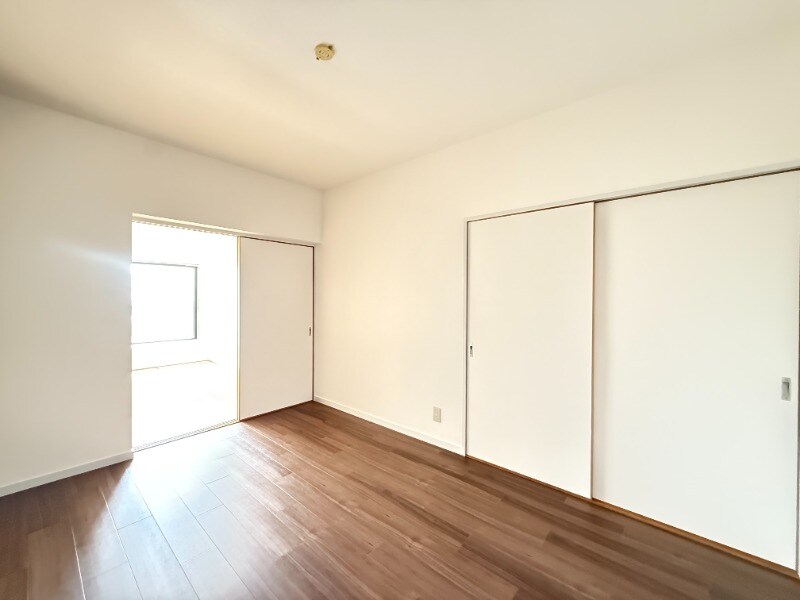 物件内観写真12　(別号室)