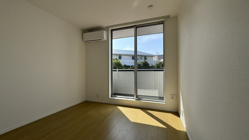 物件内観写真3　(同型タイプ)