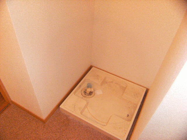 物件内観写真8　(別号室)