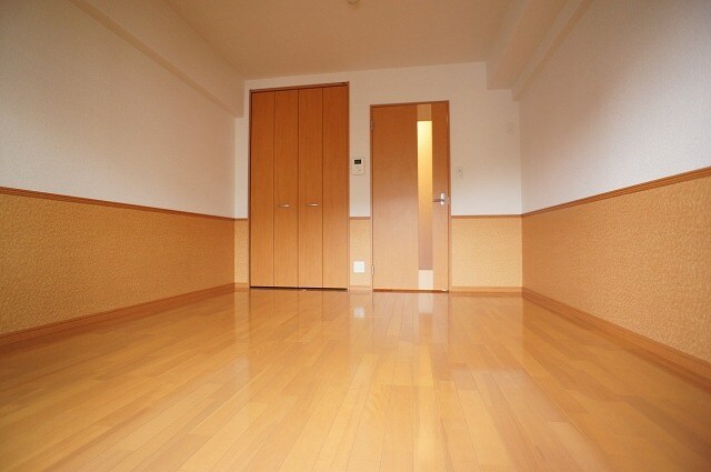 物件内観写真5　(別号室)